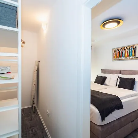 Apartamento Misto